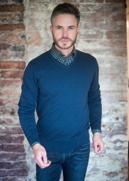 Meantime Jacquard pullover m. V-hals, blauw