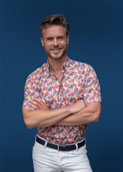 GCM overhemd m. stretch bladerprint, wit-rood-geel