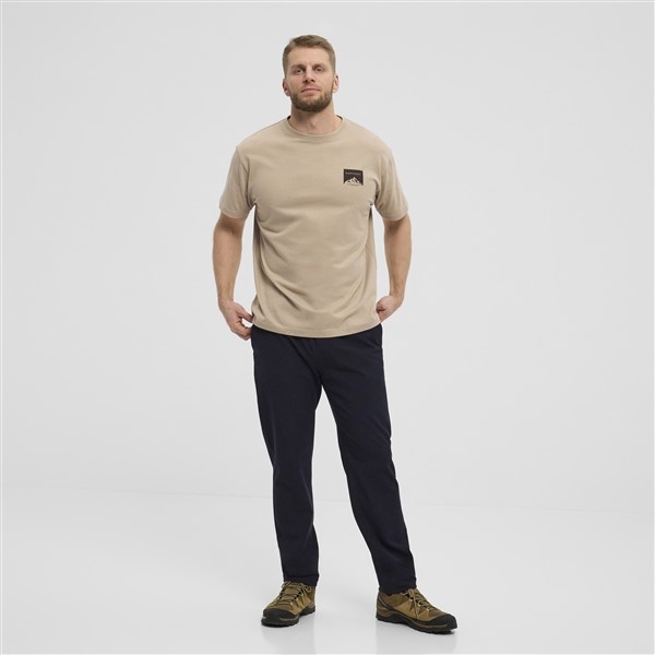 North 56°4 T-shirt rugprint 'Mount Kjerag', sand